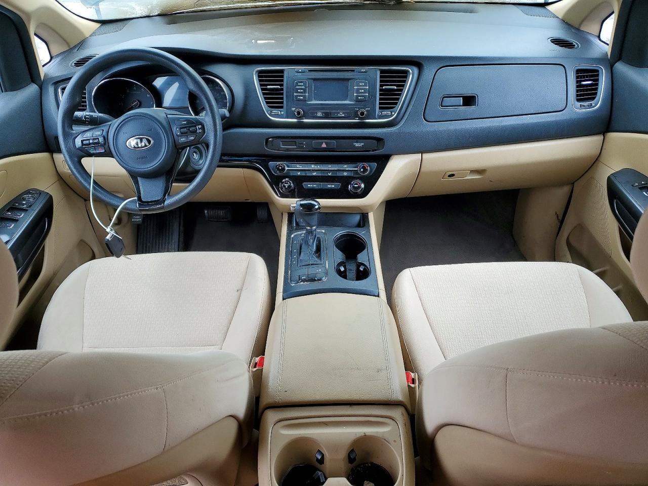 Kia Sedona Lx