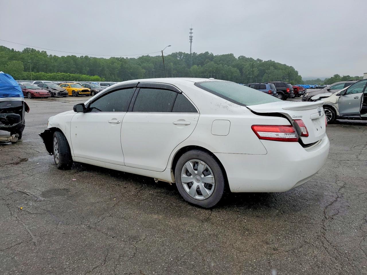 Toyota Camry Base
