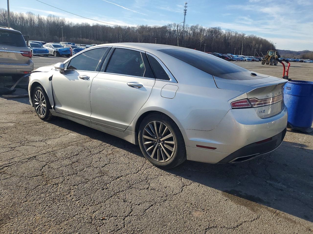 Lincoln MKZ Select