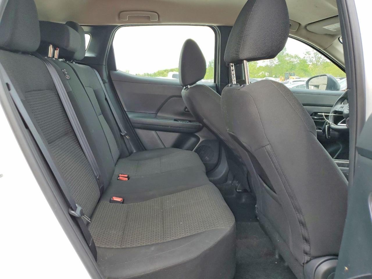 Nissan Kicks S
