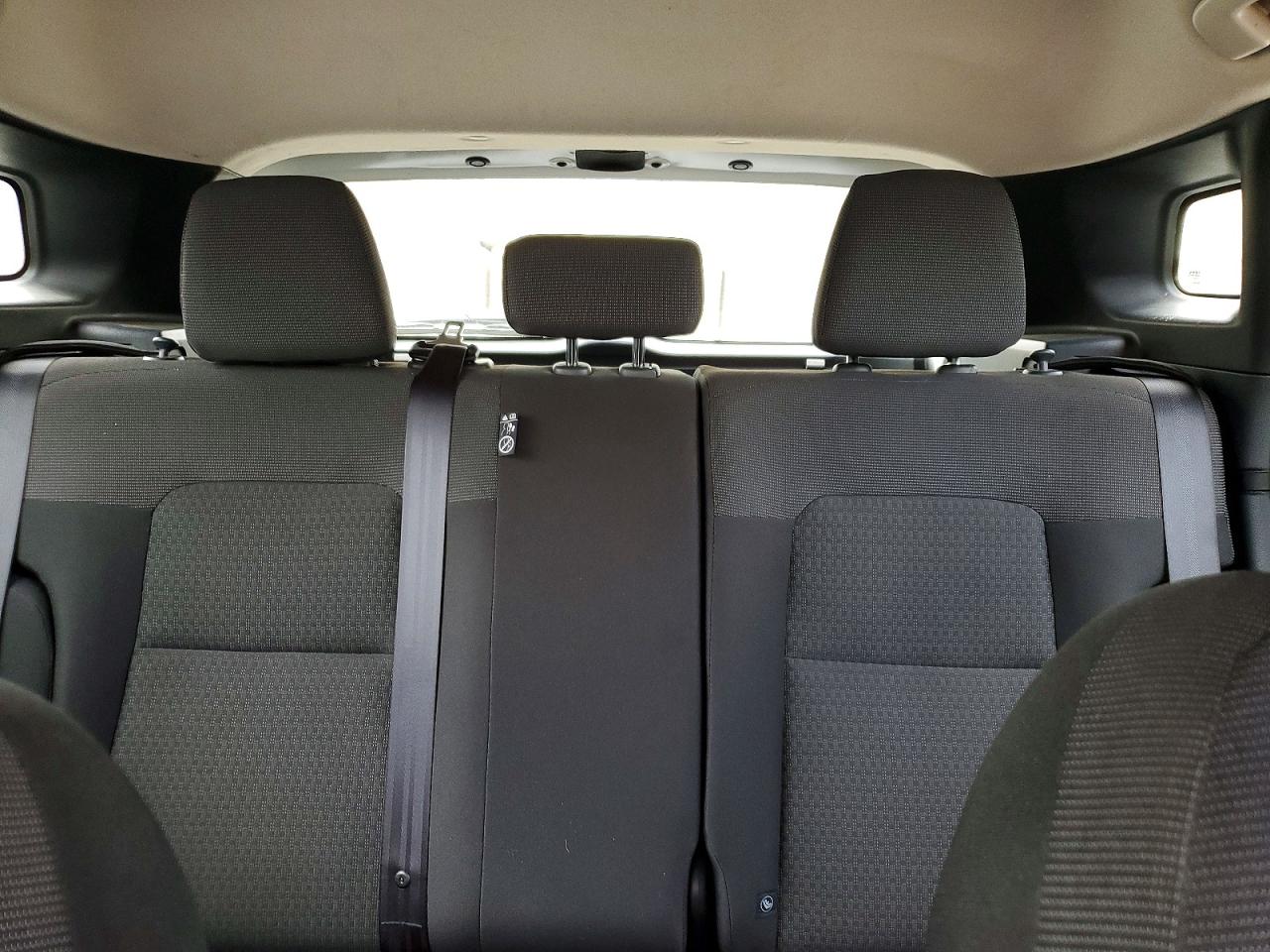 Nissan Kicks S