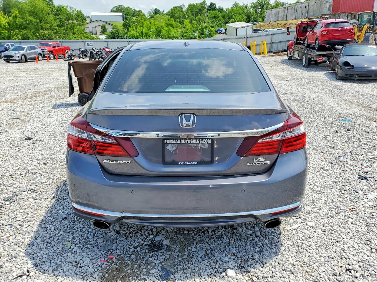 Honda Accord Touring