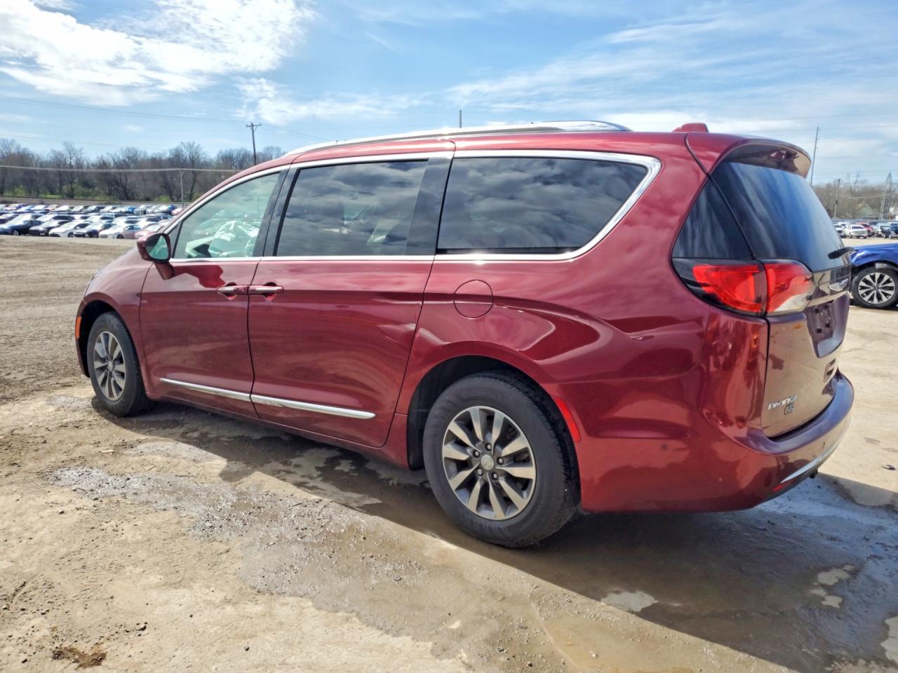 Chrysler Pacifica Touring L Plus
