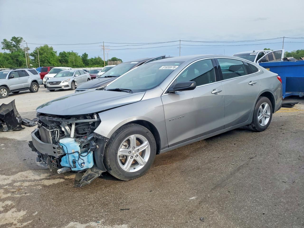 Salvage Chevrolet Malibu Image