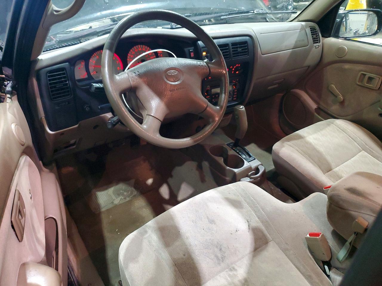 Toyota Tacoma Xtracab