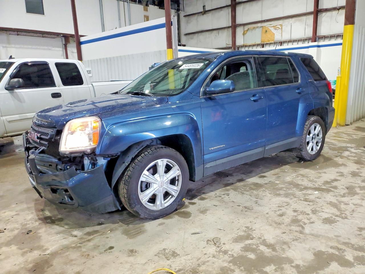 Salvage GMC Terrain Image
