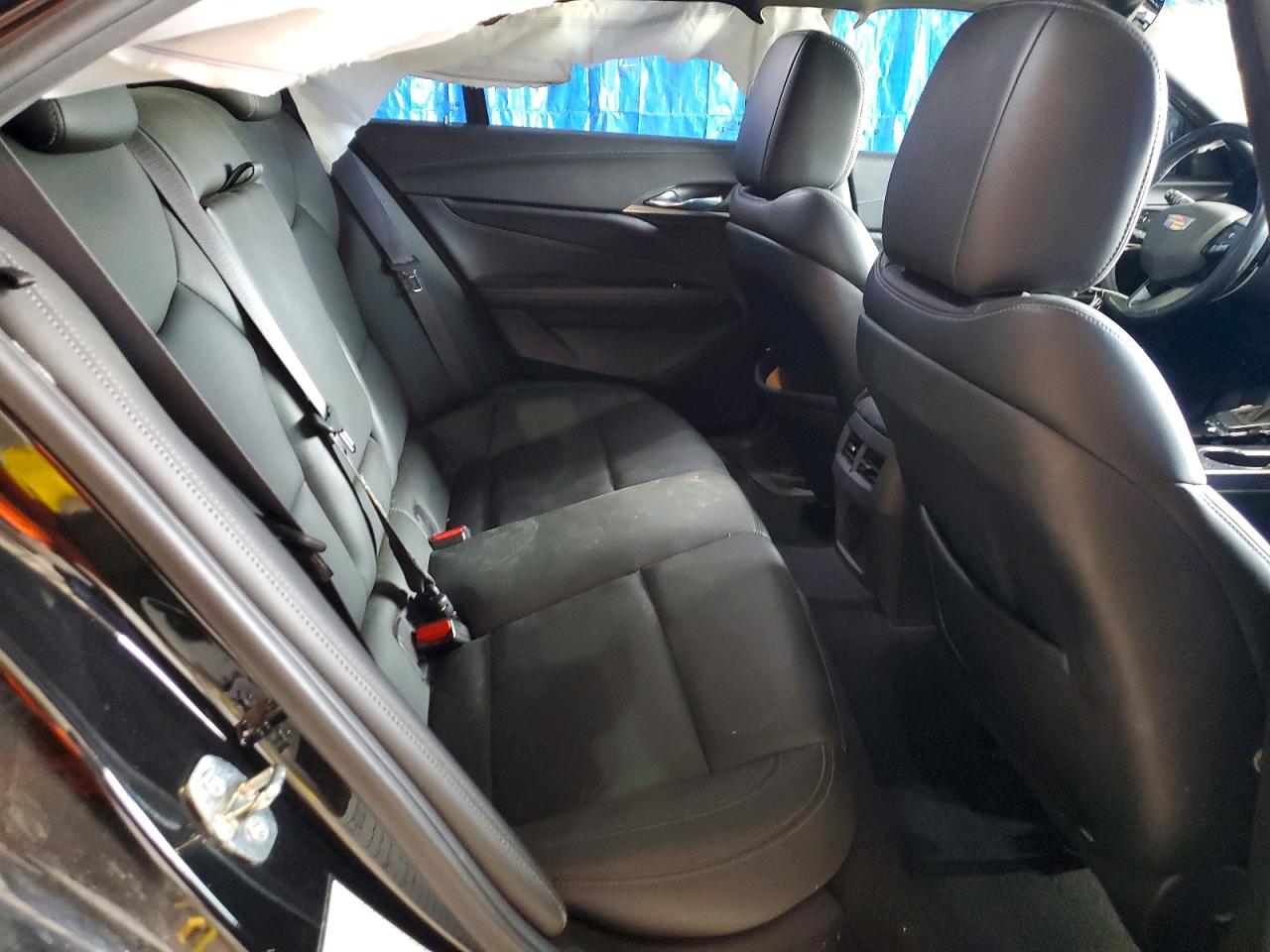 Cadillac CT4 Premium Luxury