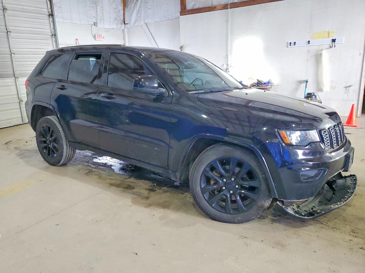 Jeep Grand Cherokee Laredo