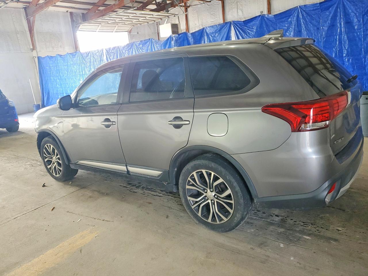 Mitsubishi Outlander Se