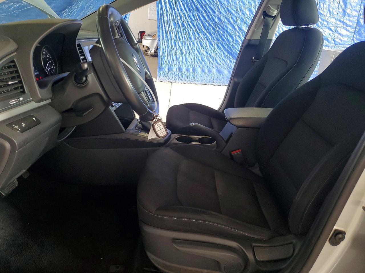 Hyundai ELANTRA Value Edition