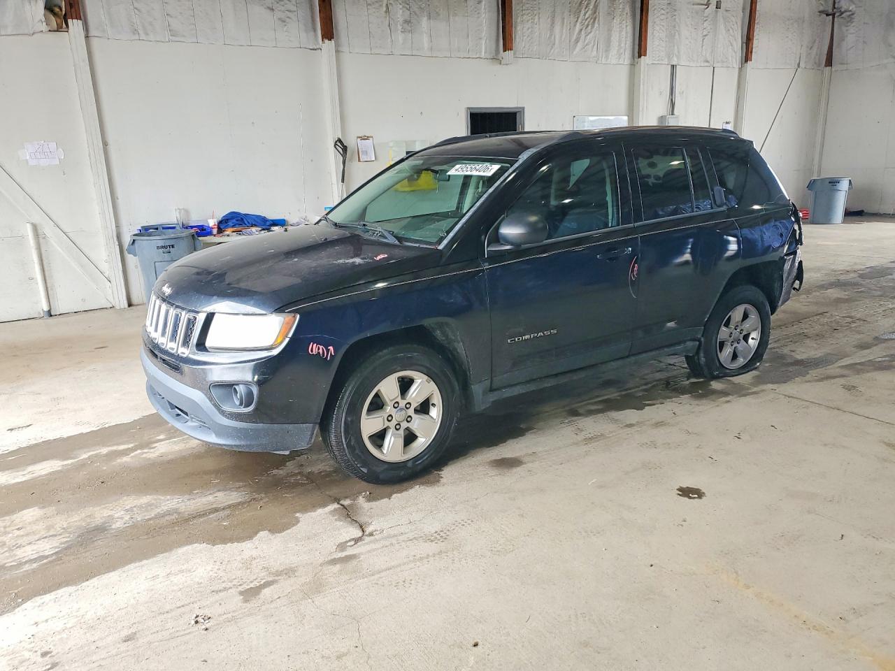 Salvage Jeep Compass Image