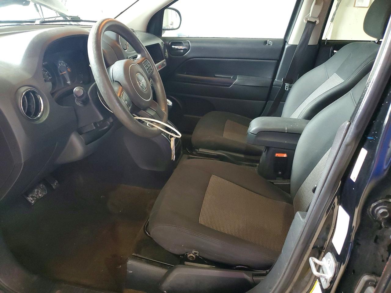 Jeep Compass Sport