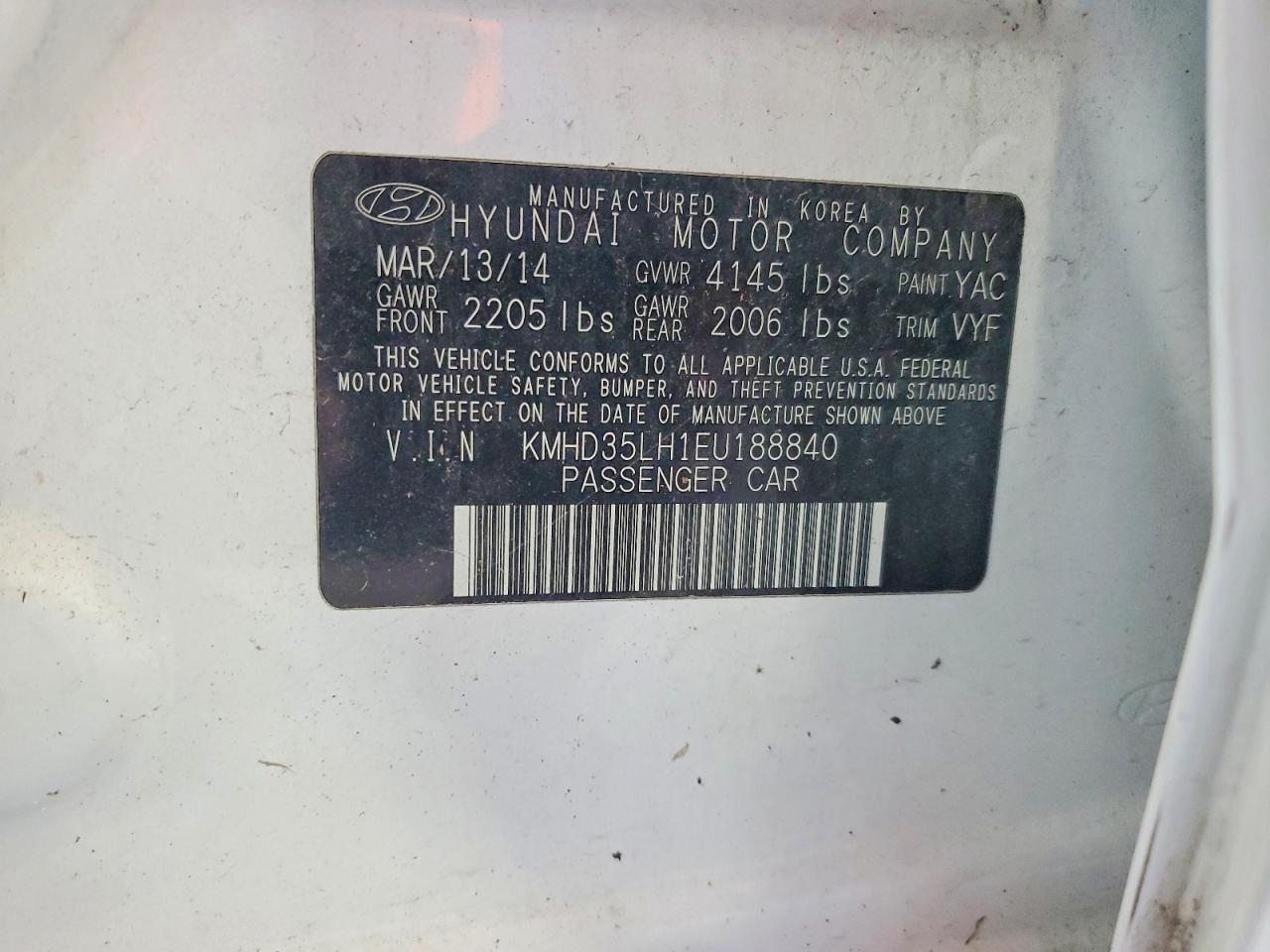 Hyundai ELANTRA Base