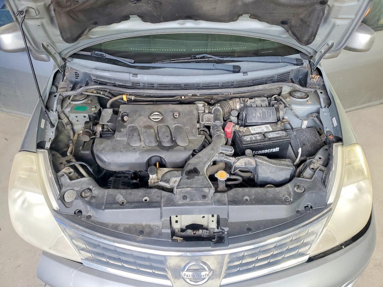 Nissan Versa 1.8 S
