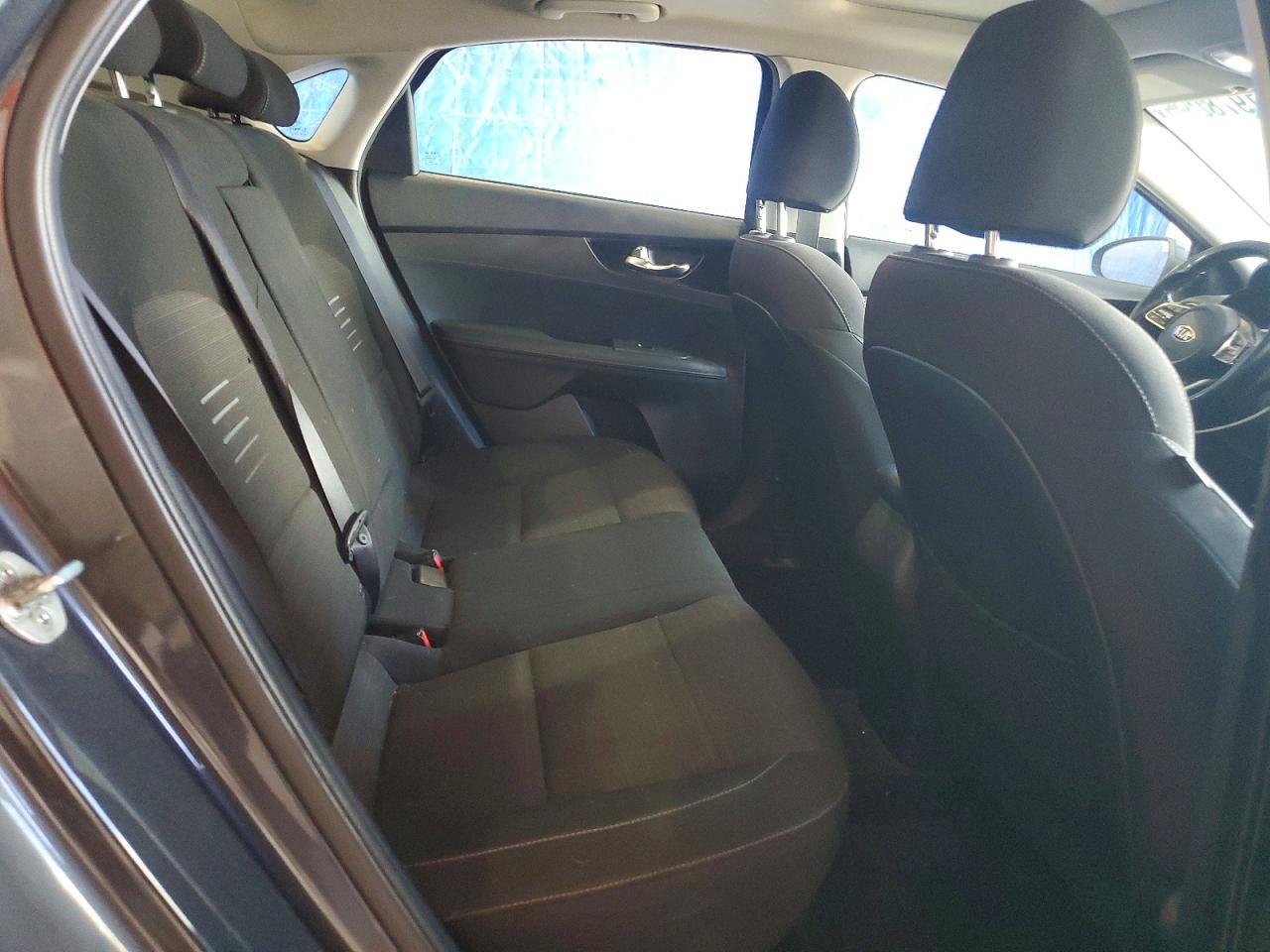 Kia Forte S