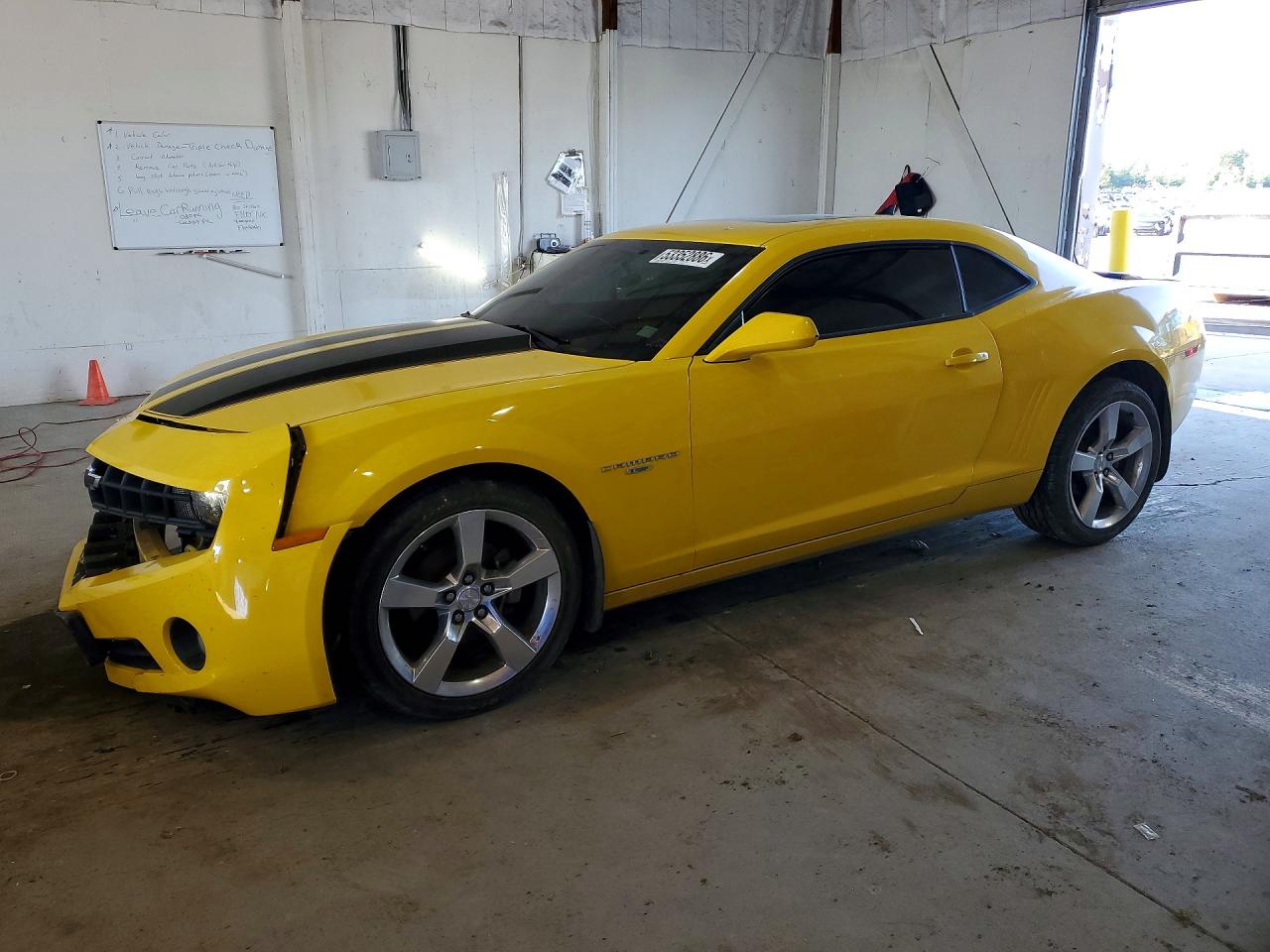 Salvage Chevrolet Camaro Image