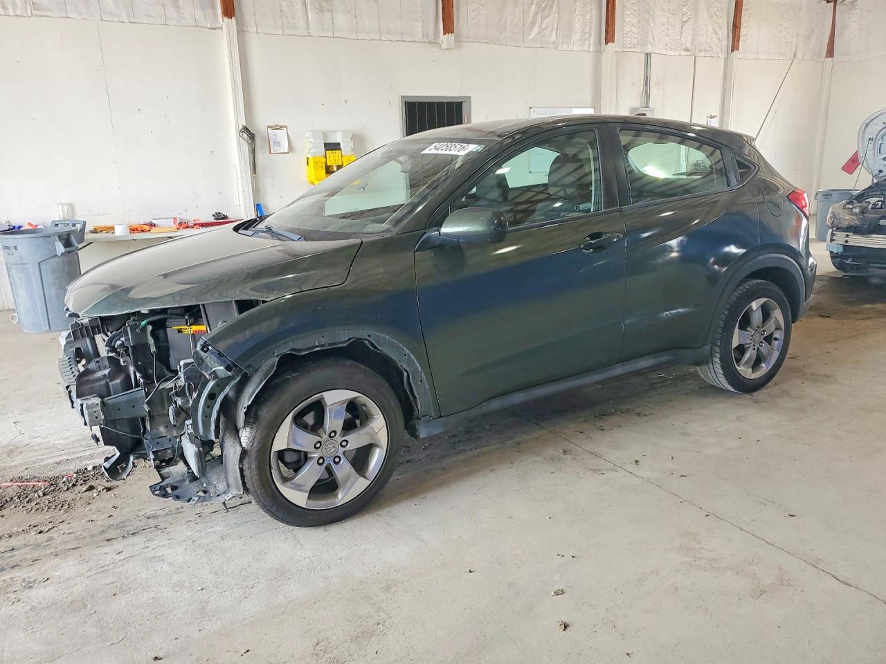 Salvage Honda HR-V Image