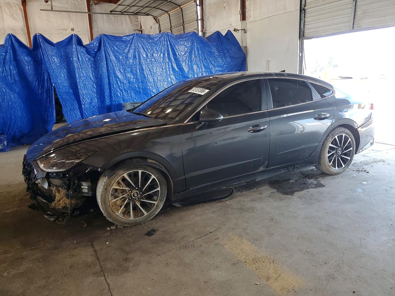 Salvage Hyundai SONATA Image