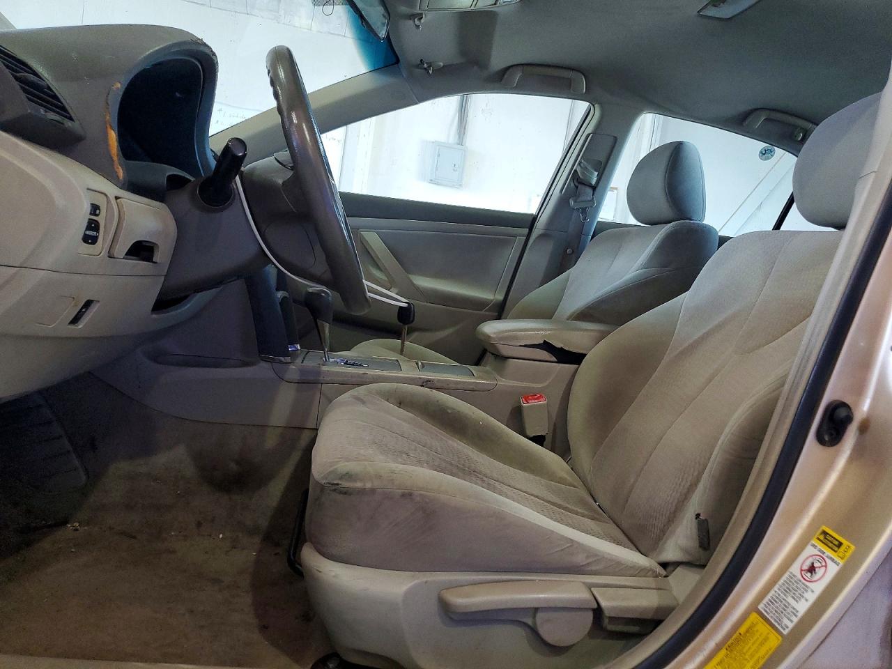 Toyota Camry Base