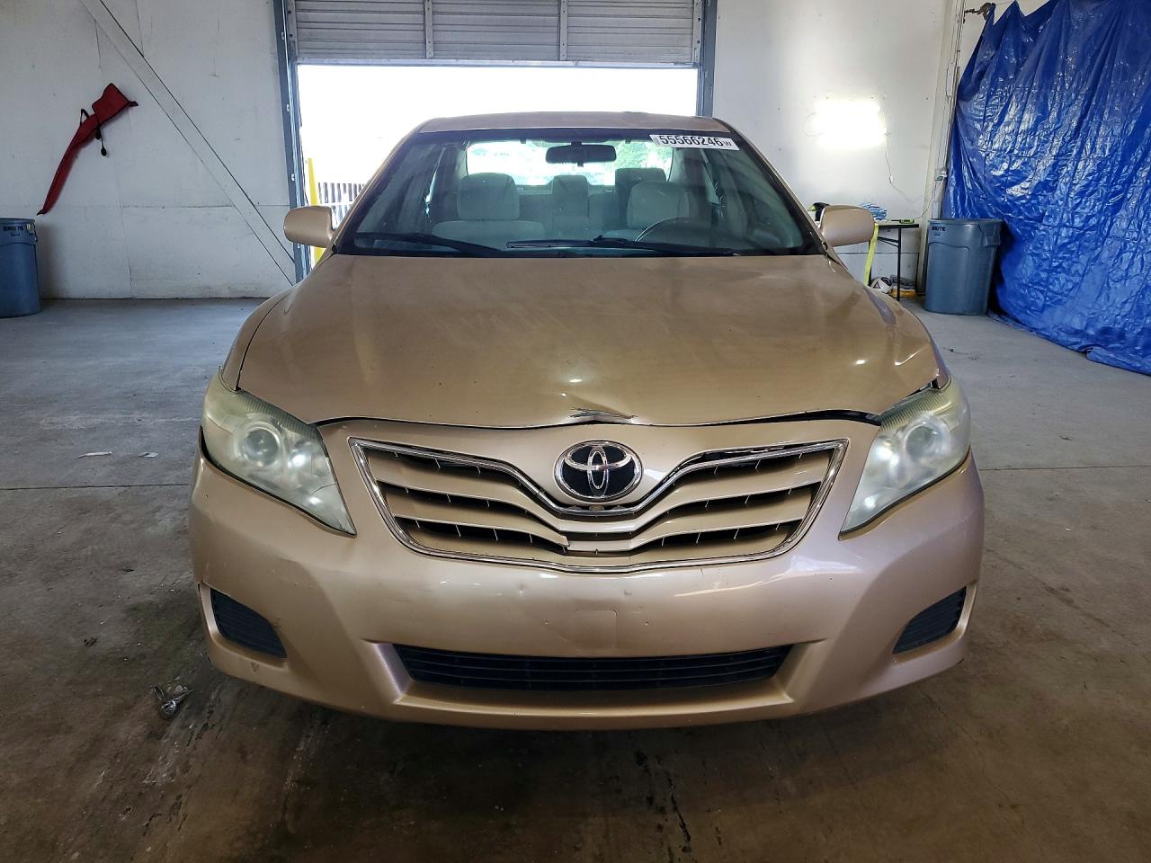 Toyota Camry Base