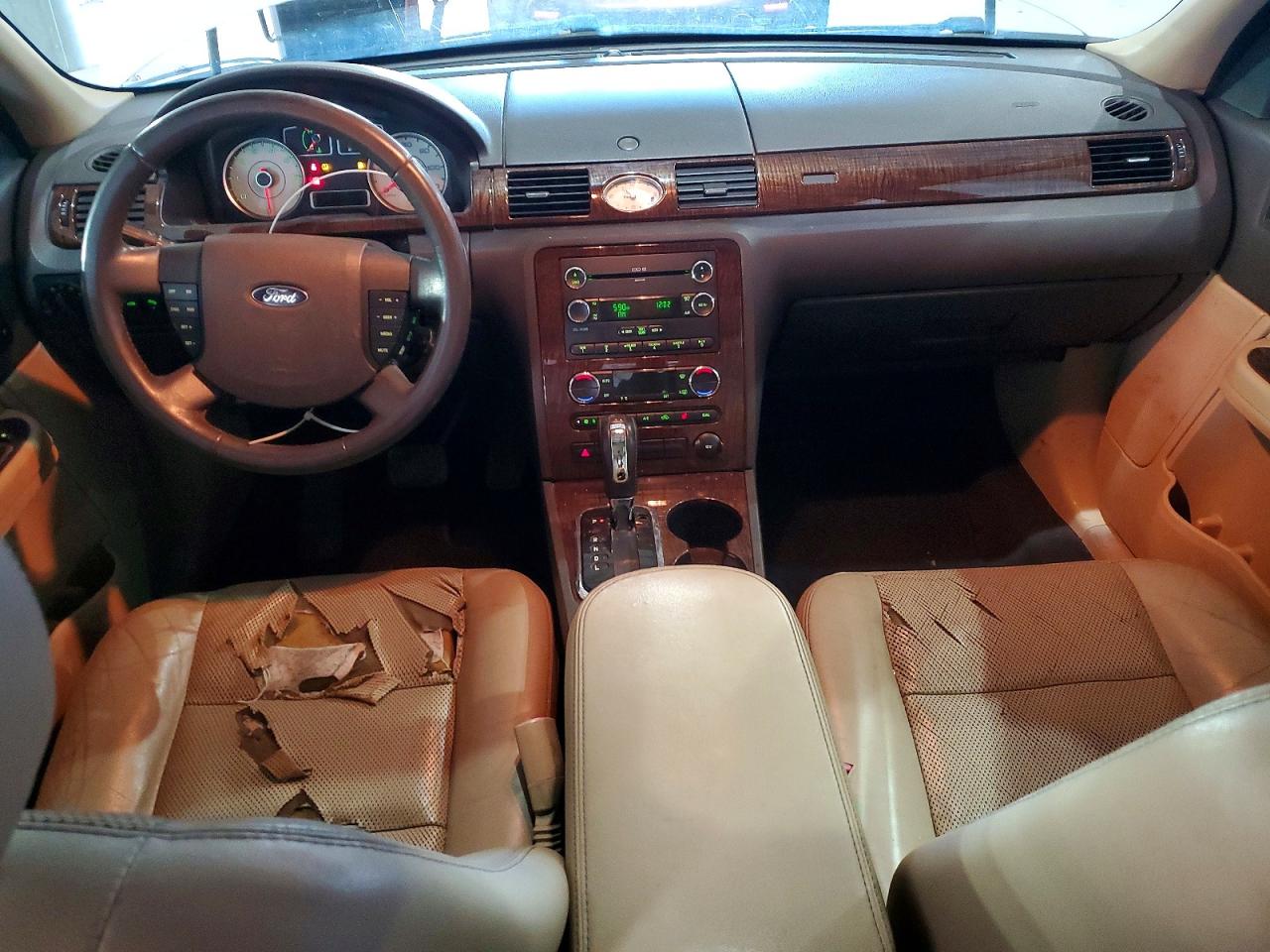 Ford Taurus Limited