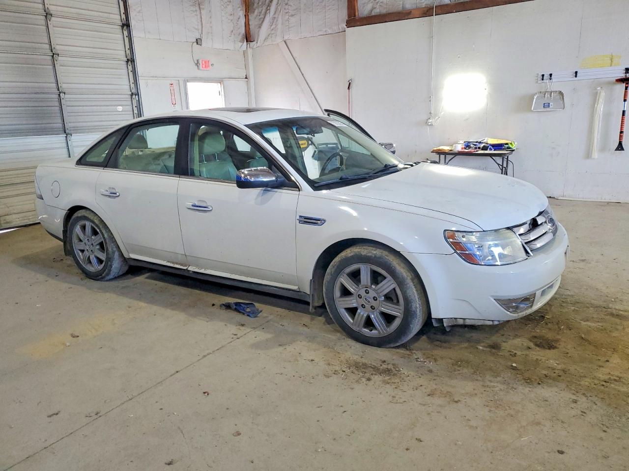 Ford Taurus Limited