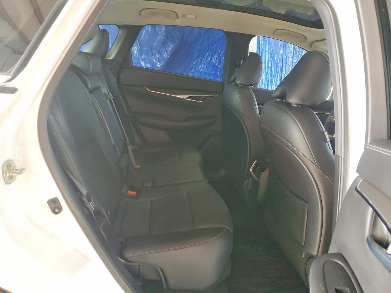 INFINITI Qx Luxe