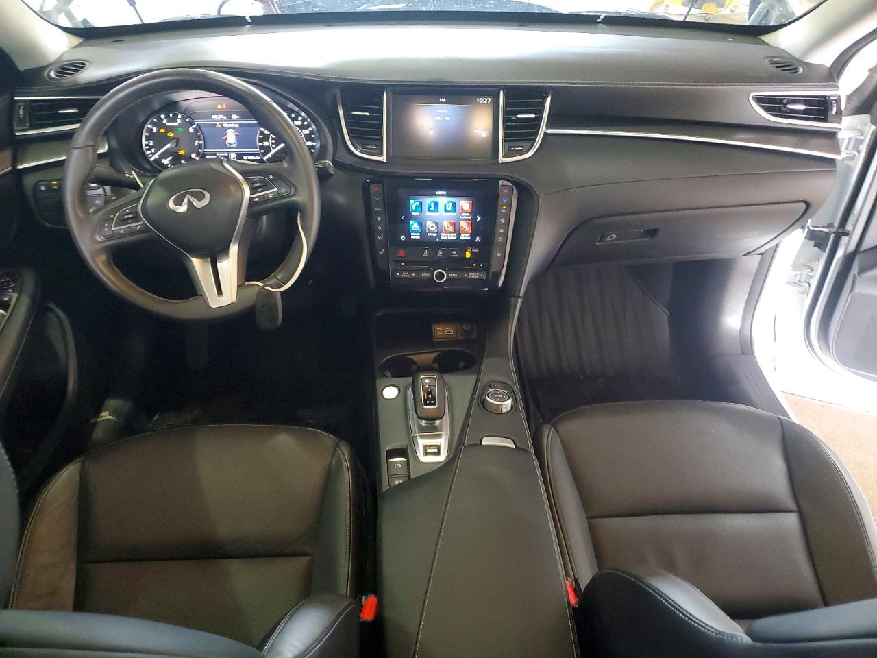 INFINITI Qx Luxe