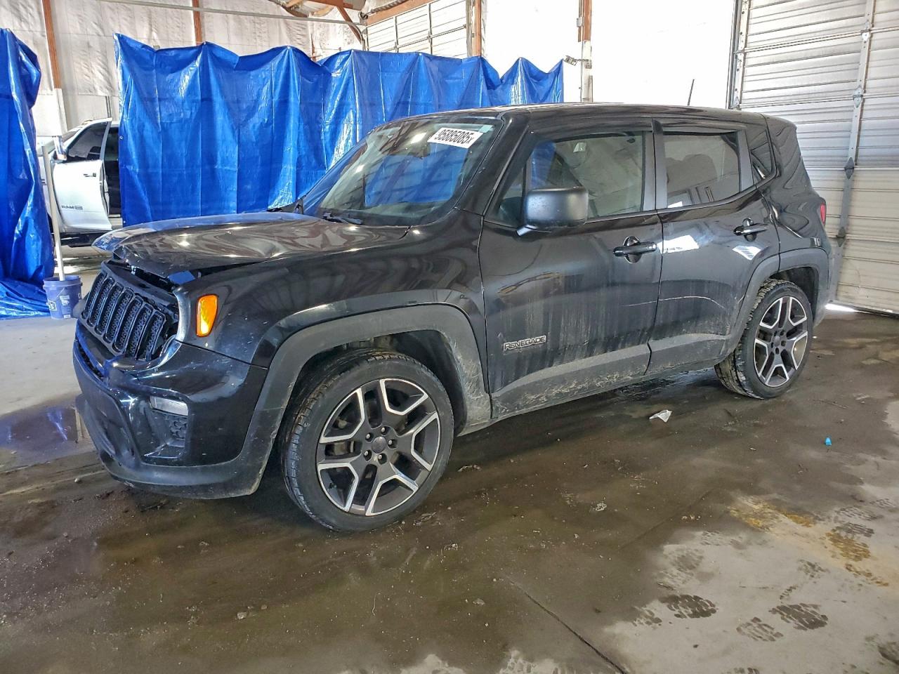 Salvage Jeep Renegade Image