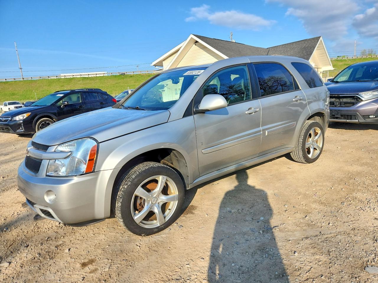 Salvage Chevrolet Equinox Image