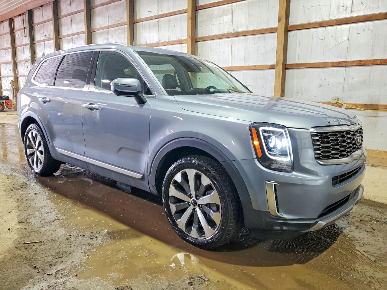 Kia Telluride S