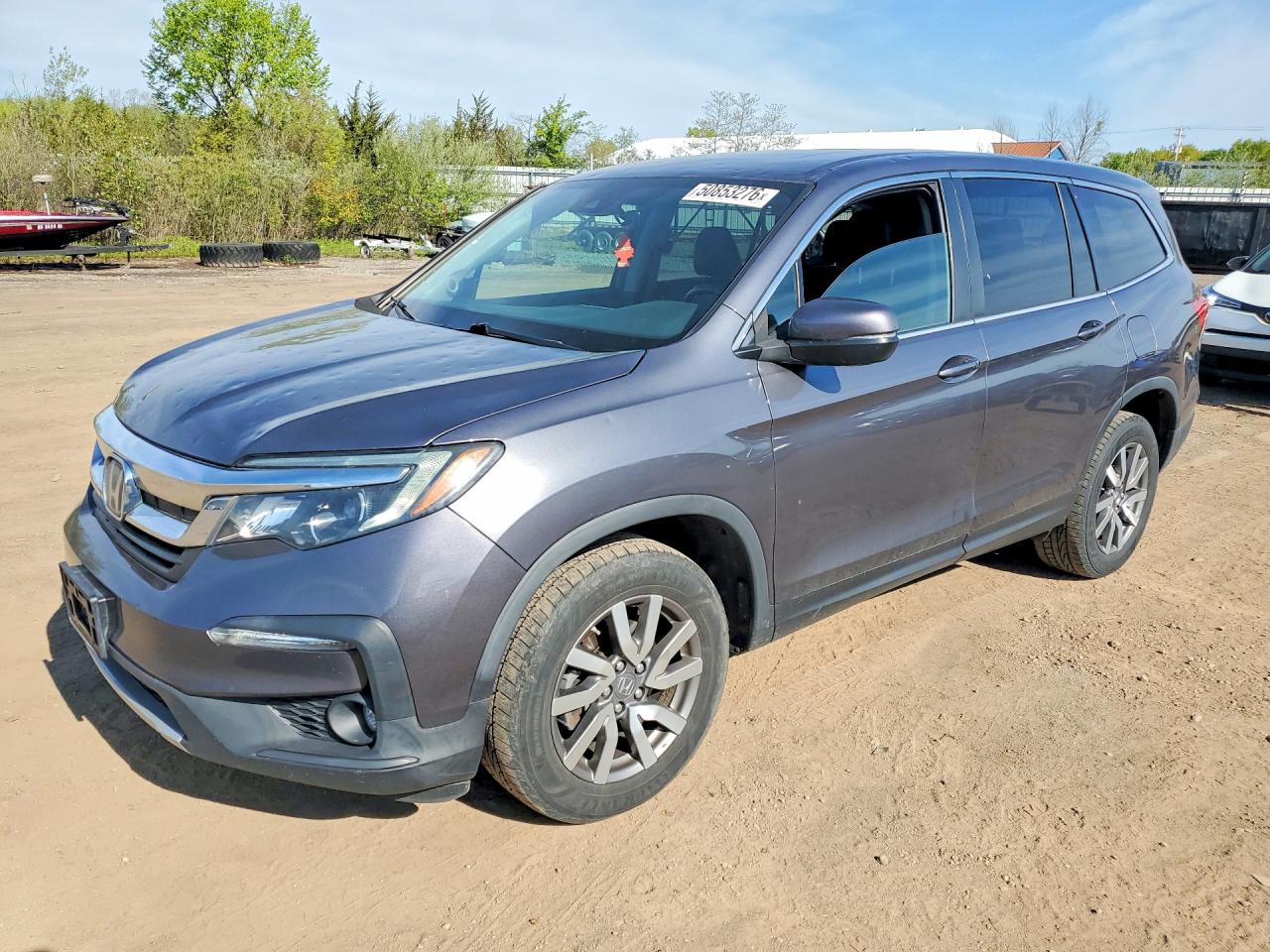 Salvage Honda Pilot Image