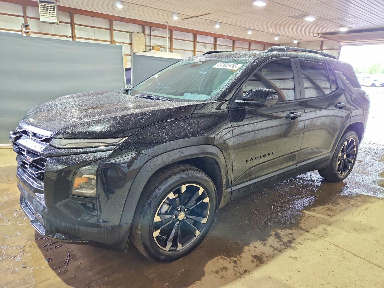 Salvage Chevrolet Equinox Image