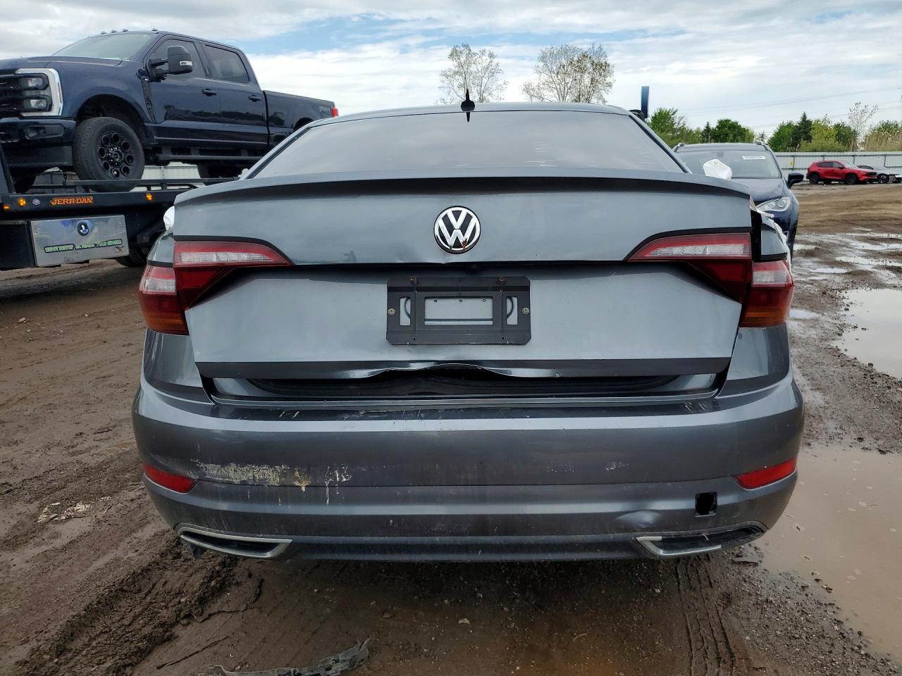 Volkswagen Jetta S