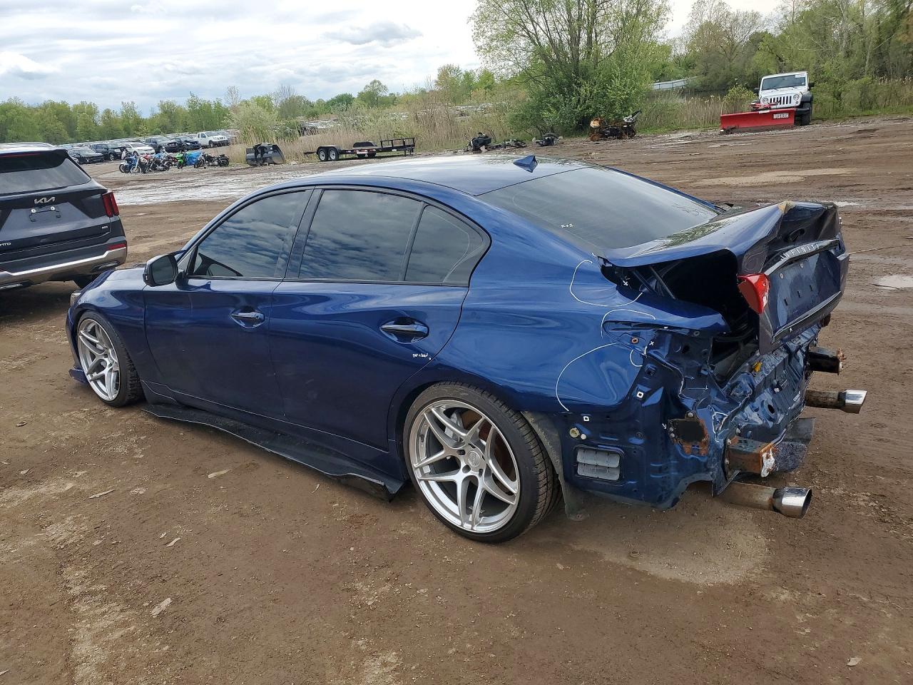 INFINITI Q50