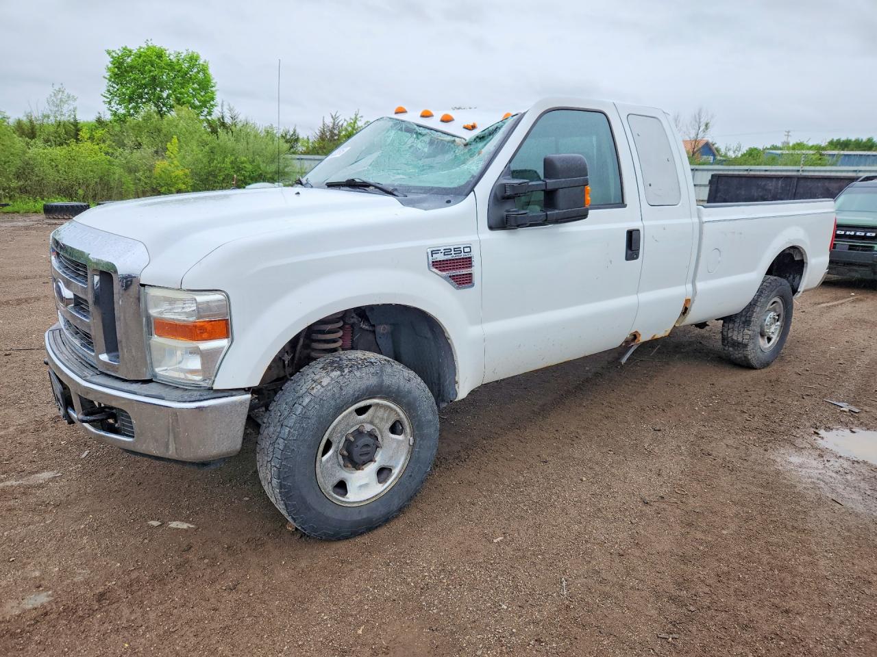 Salvage Ford F-250 Image