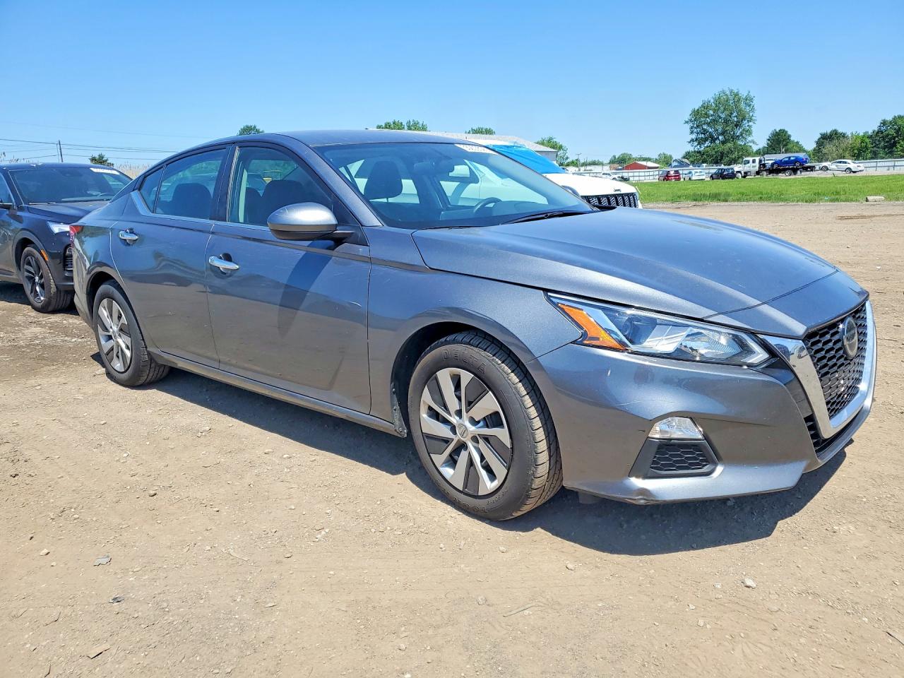 Nissan Altima S