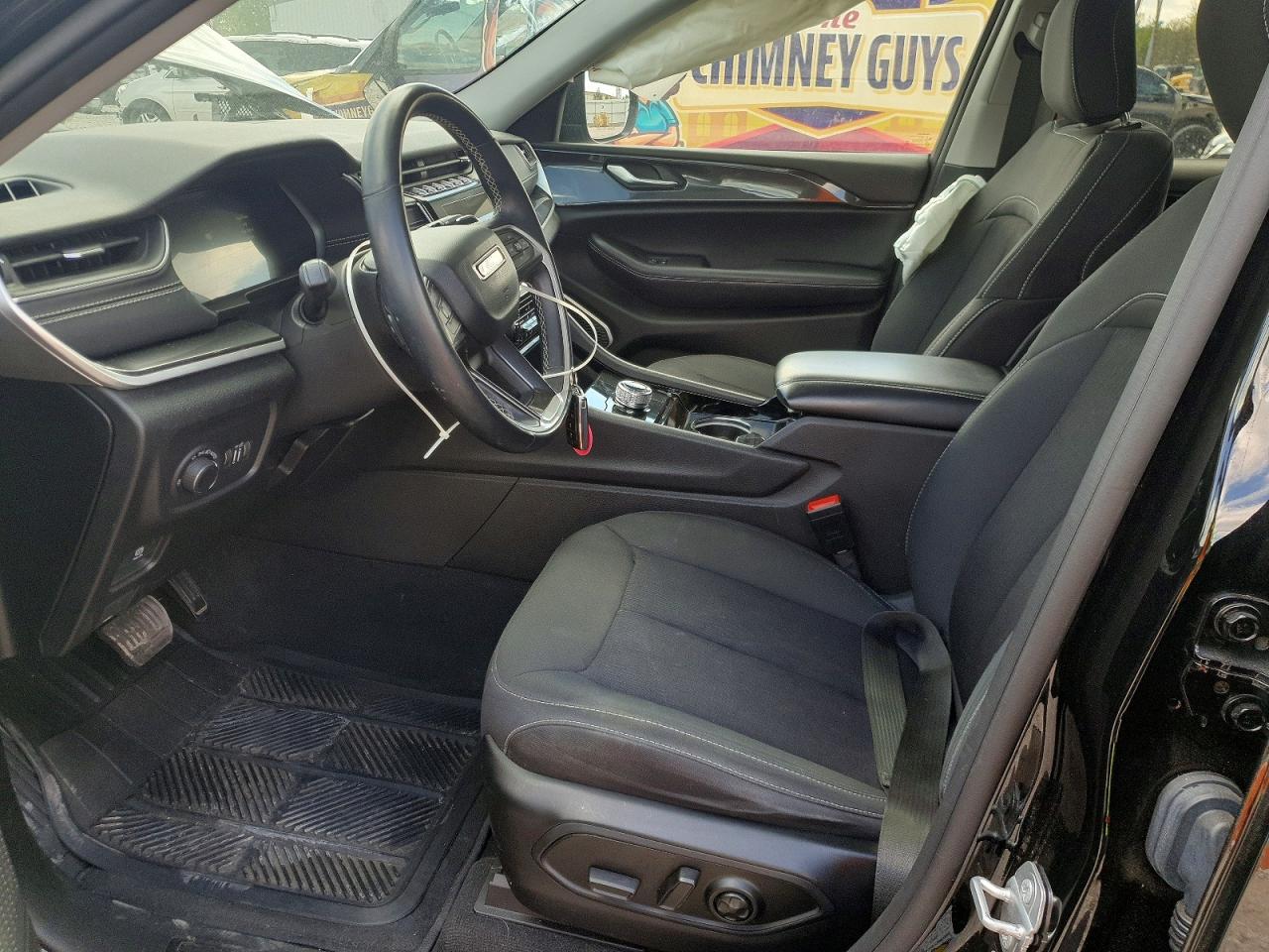 Jeep Cherokee L Laredo