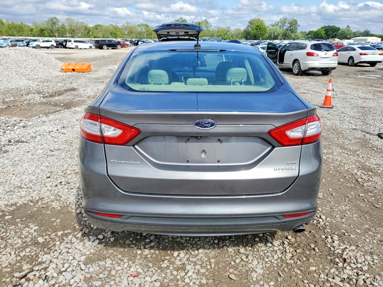 Ford Fusion Se Hybrid