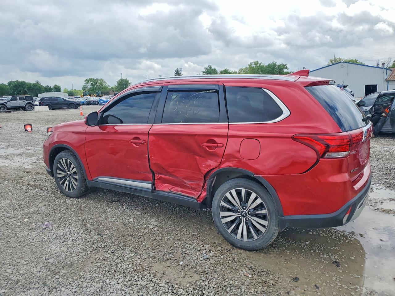 Mitsubishi Outlander Se
