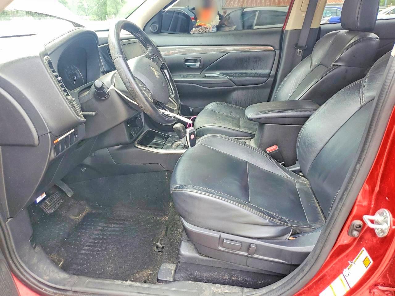 Mitsubishi Outlander Se