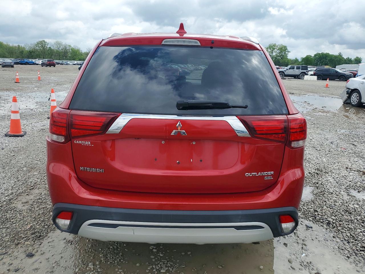 Mitsubishi Outlander Se