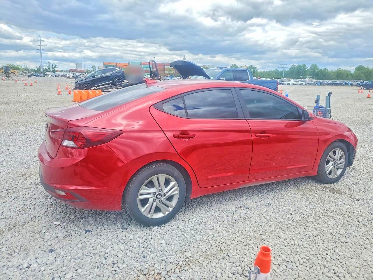 Hyundai ELANTRA Sel