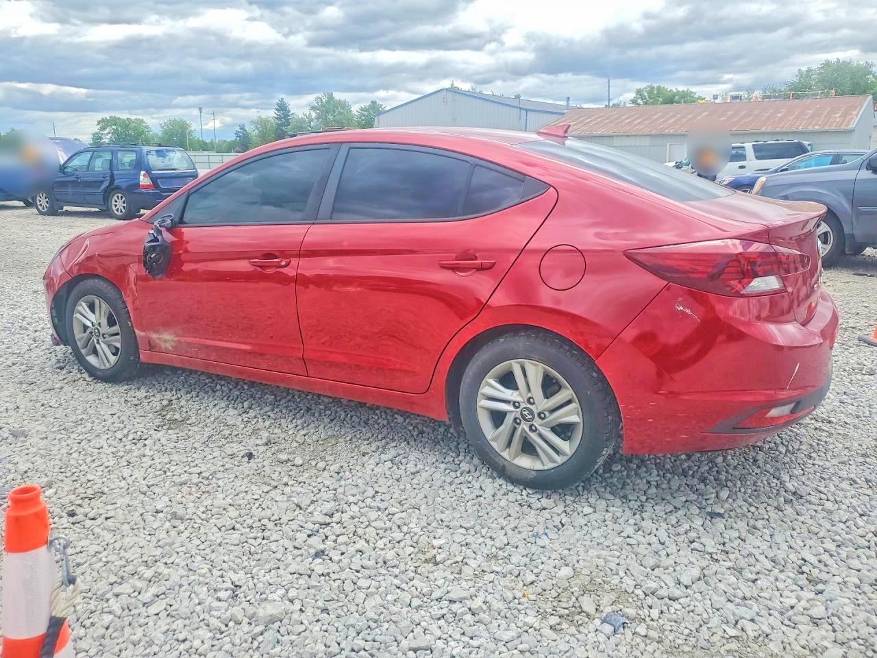 Hyundai ELANTRA Sel