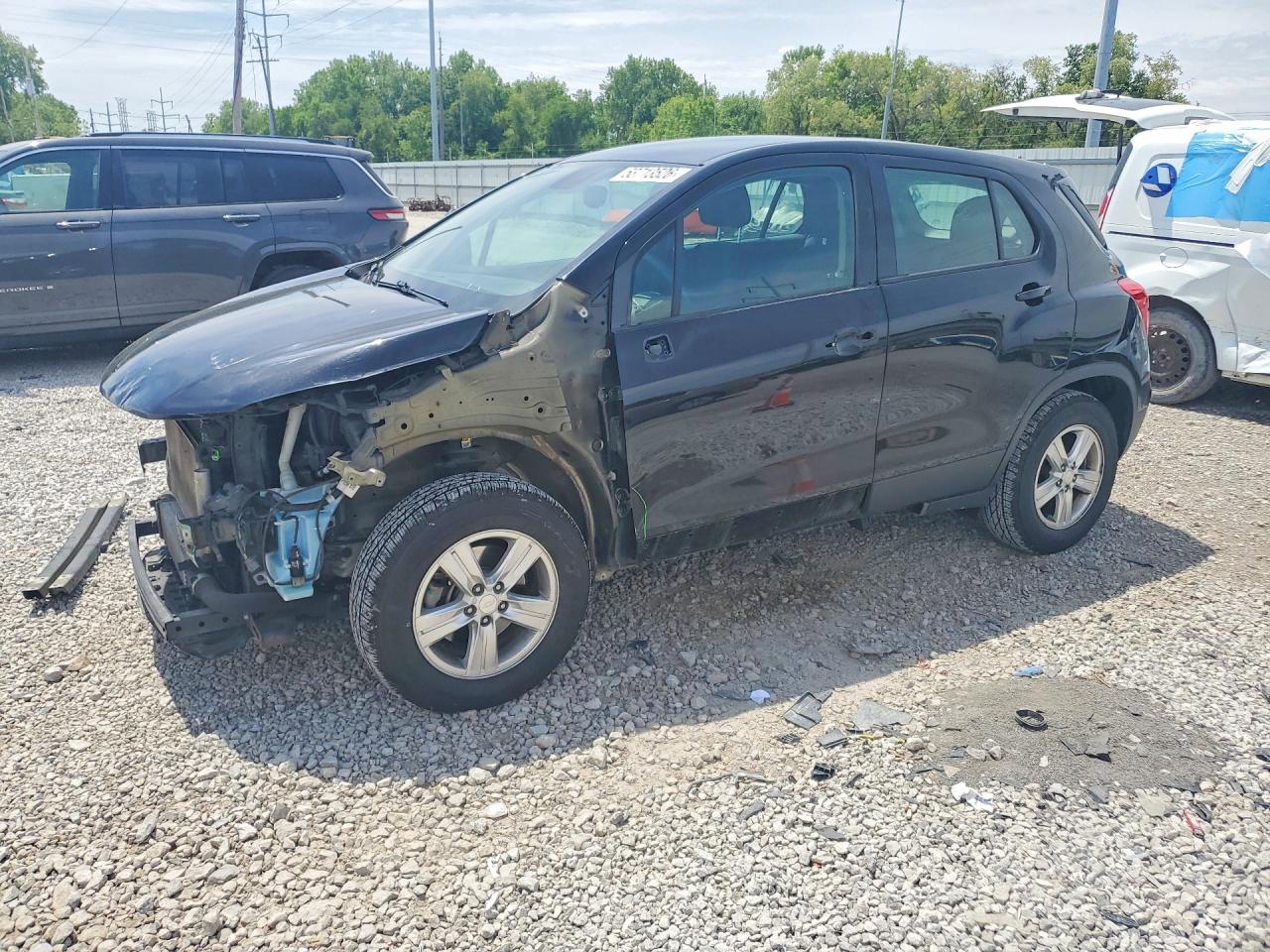 Salvage Chevrolet Trax Image