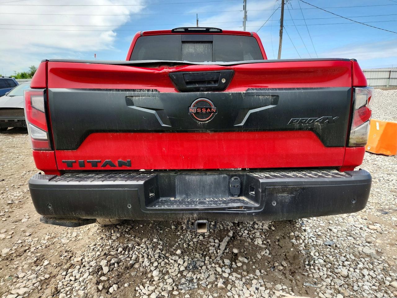 Nissan Titan Pro-4x