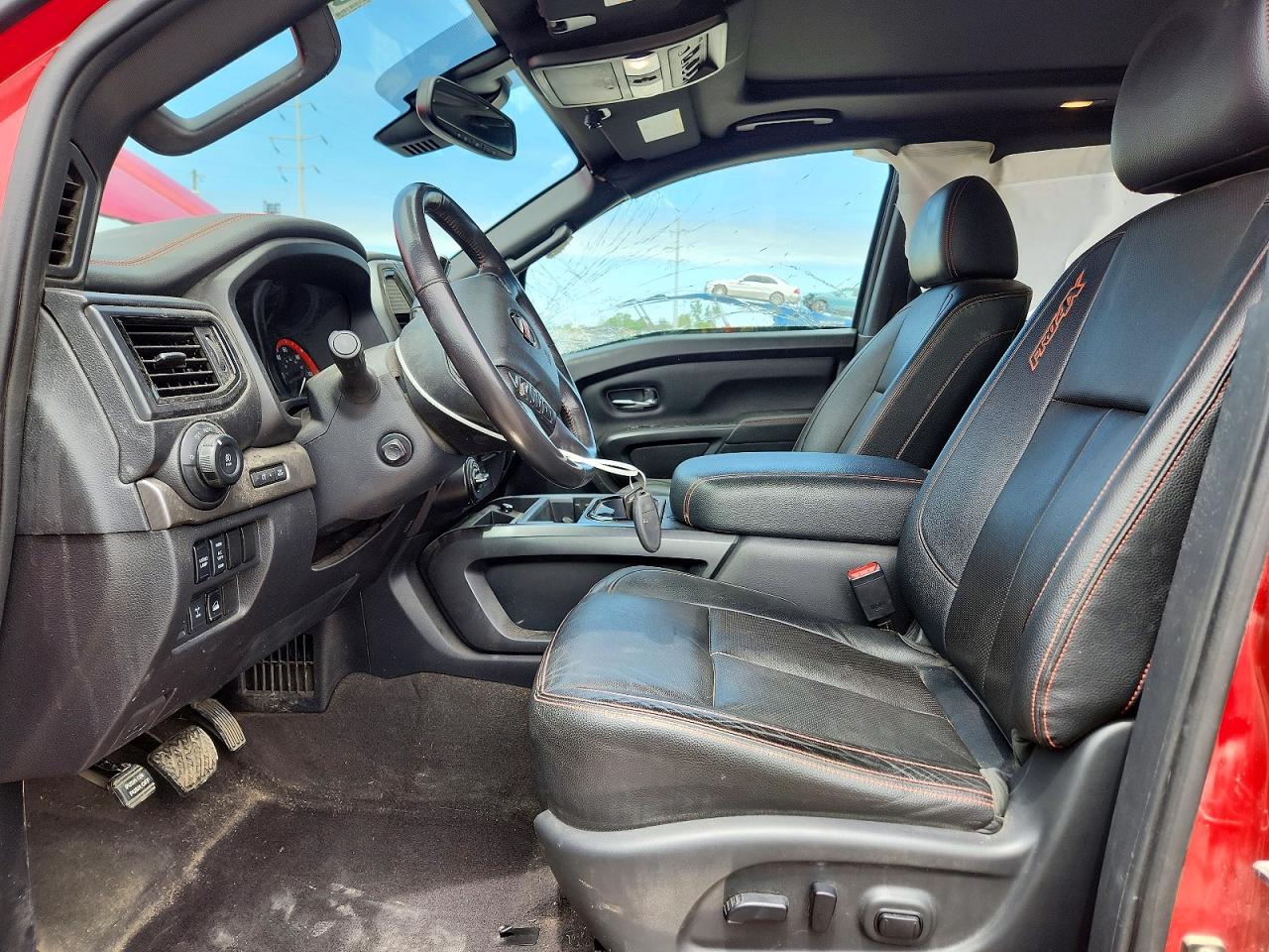 Nissan Titan Pro-4x