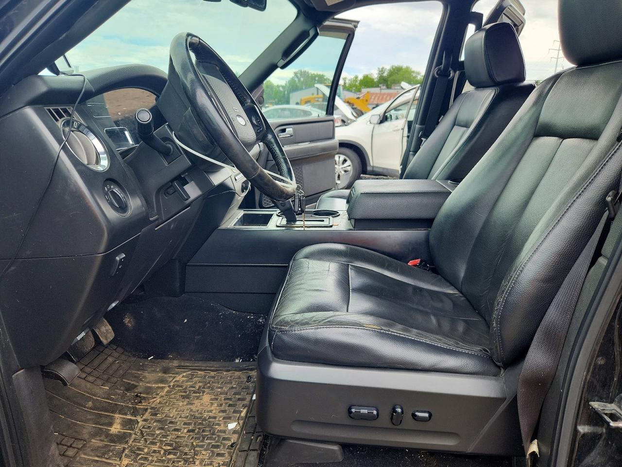 Ford Expedition El Xlt