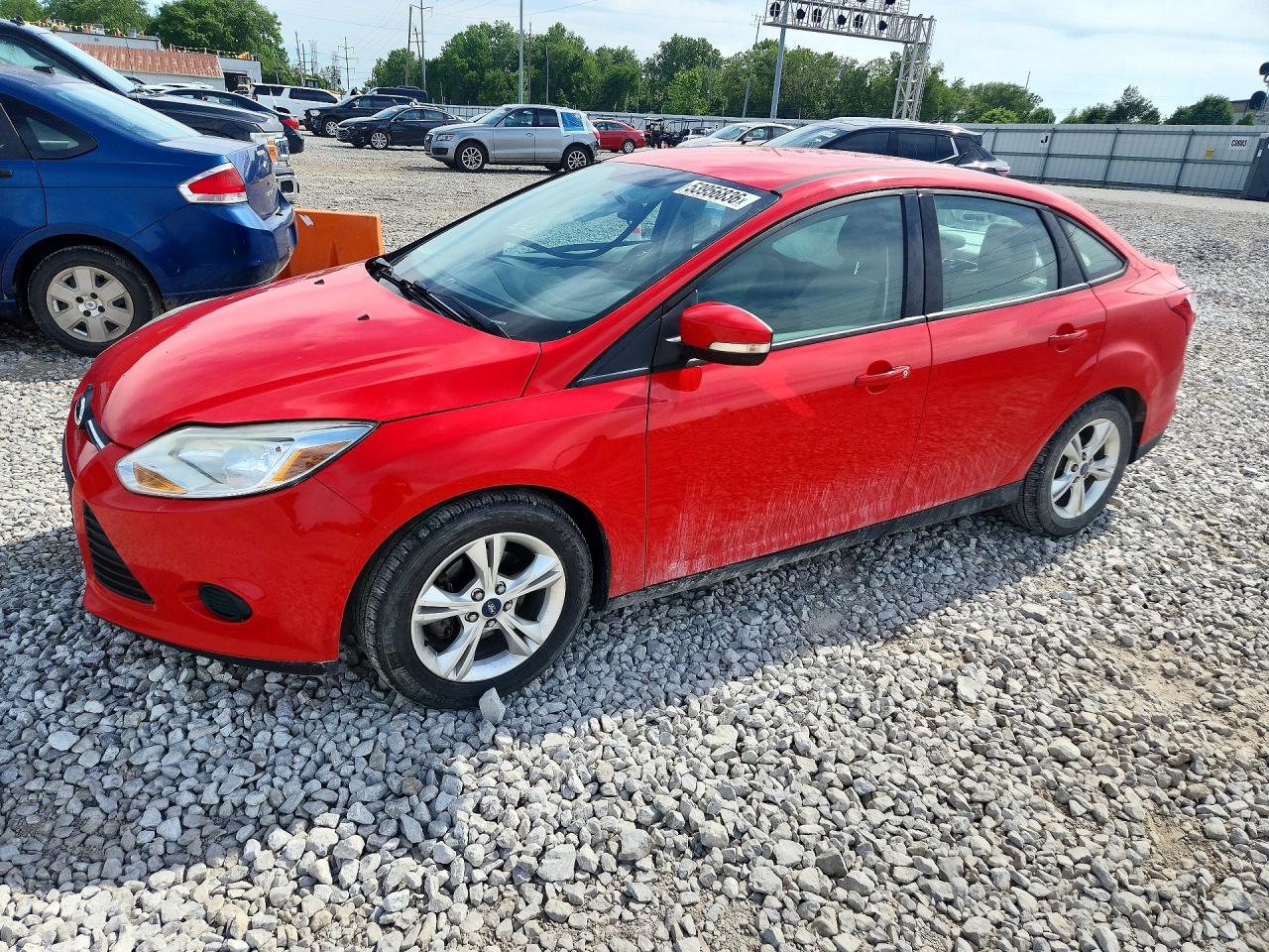 Salvage Ford Focus Image