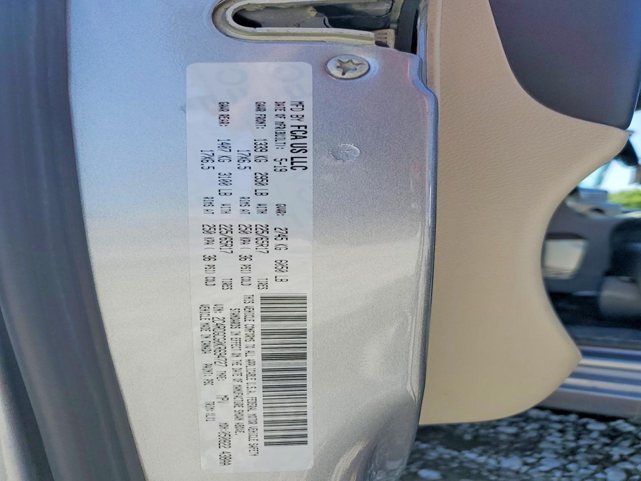 Dodge Caravan Sxt